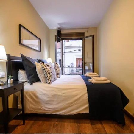 Ramblasrentals Cozy Renovated 2Br With Balcony Lift 20M Rambla - Parking - Wifi 바르셀로나 외부 사진