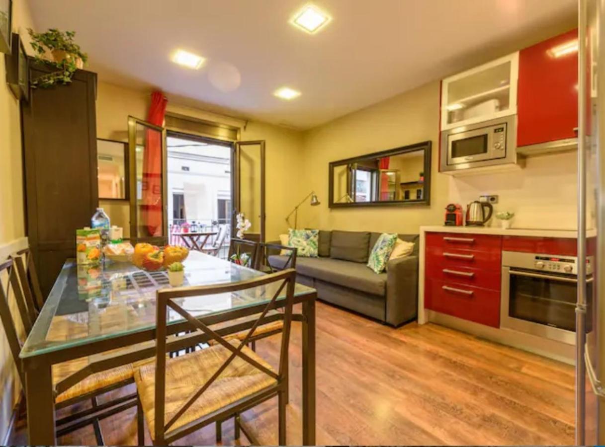 Ramblasrentals Cozy Renovated 2Br With Balcony Lift 20M Rambla - Parking - Wifi 바르셀로나 외부 사진